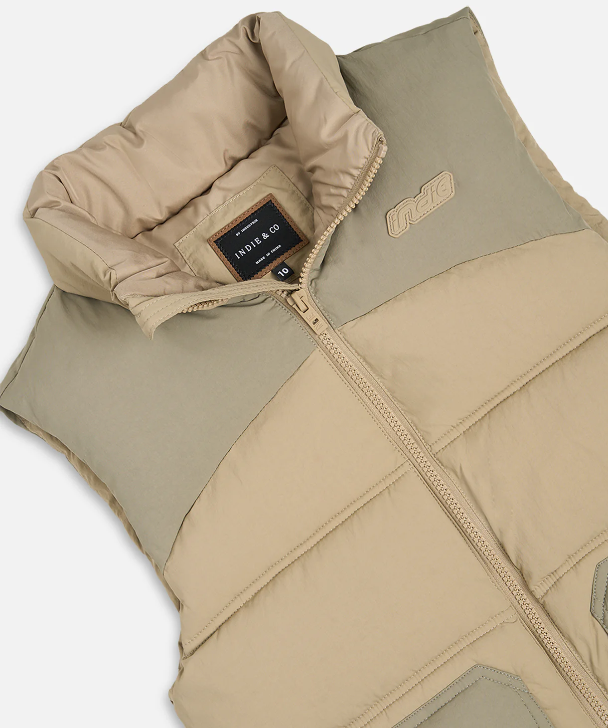 The Burbank Puffer Vest - Laurel - Image 4
